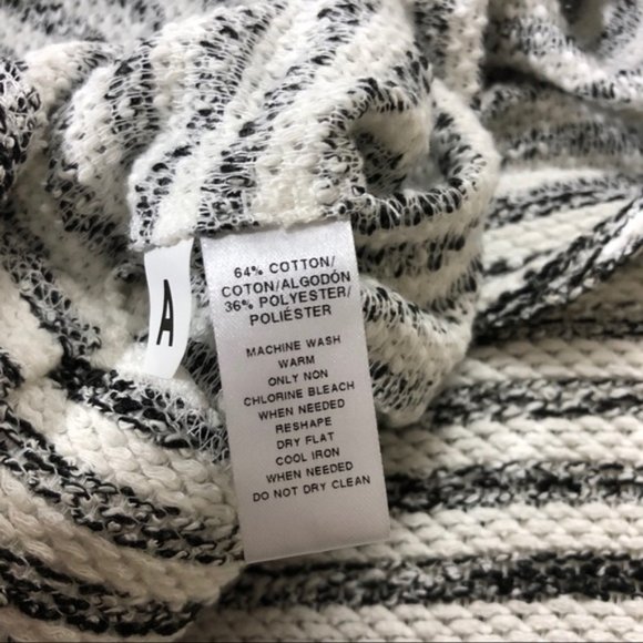 CLOSING SALE LOFT Lightweight Striped Sweater - Picture 5 of 8